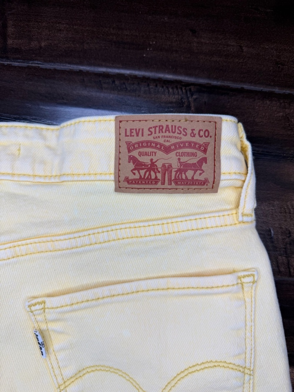 Levi's 721 High Rise Skinny Jeans Size 27 Pale Yellow Acid Wash Stretch Denim - Picture 8 of 9